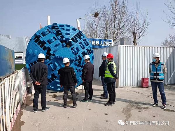 熱烈祝賀鄭州地鐵12號(hào)線21.4米長(zhǎng)富水細(xì)砂層機(jī)械法聯(lián)絡(luò)通道順利貫通！(圖3)